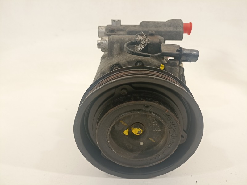 Recambio de compresor aire acondicionado para kia cerato referencia OEM IAM 1127028800 6SBU16 