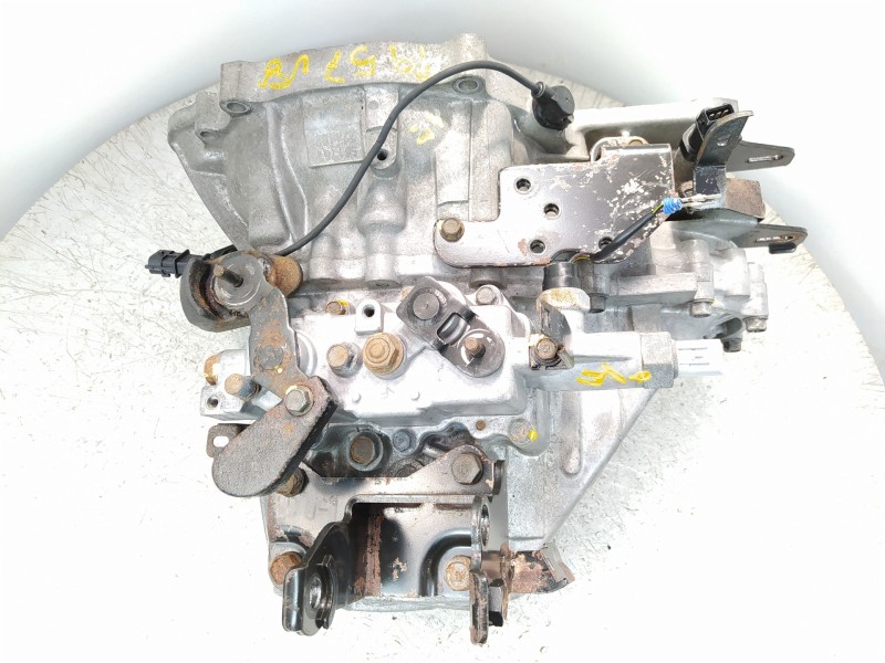 Recambio de caja cambios para kia cerato referencia OEM IAM S61767 M5CF3 