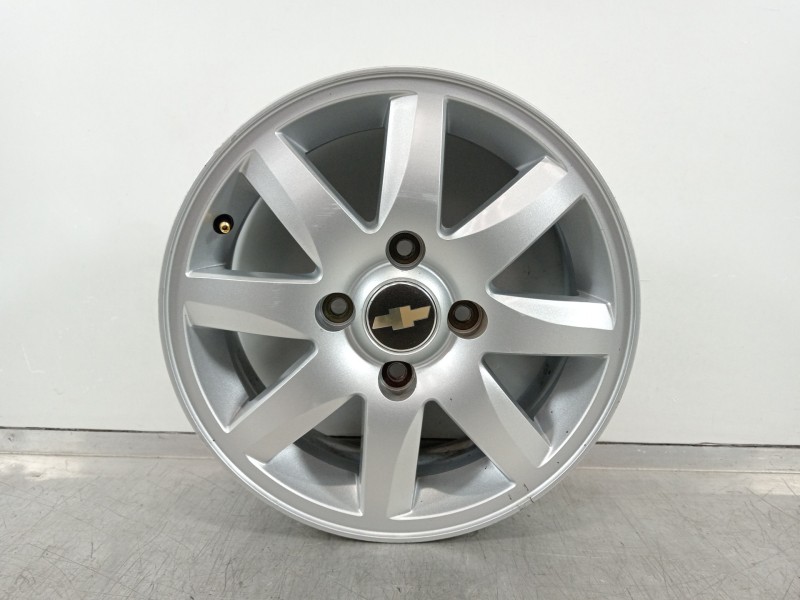 Recambio de llanta para chevrolet nubira berlina se referencia OEM IAM DAC  