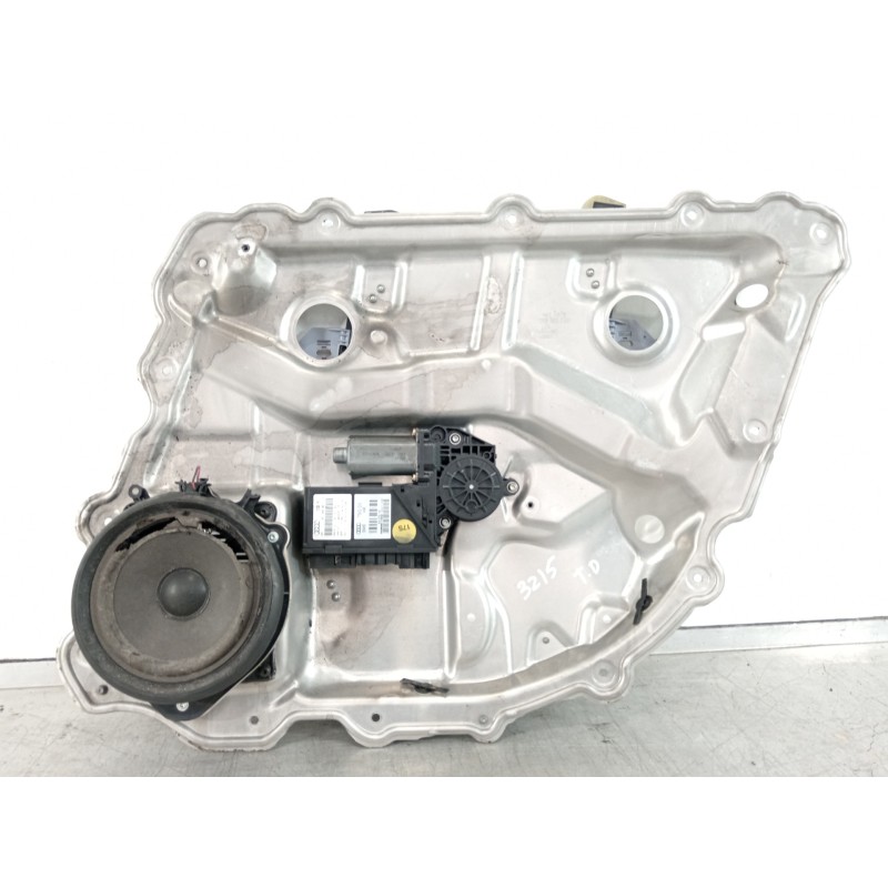 Recambio de elevalunas trasero derecho para audi a8 (4e2) 3.0 tdi quattro referencia OEM IAM 4E0839850 4E0910802 