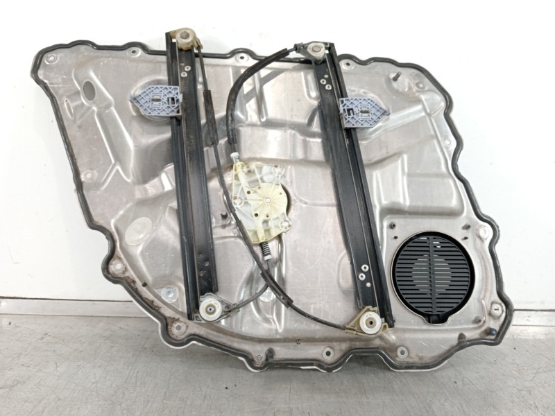 Recambio de elevalunas trasero derecho para audi a8 (4e2) 3.0 tdi quattro referencia OEM IAM 4E0839850 4E0910802 