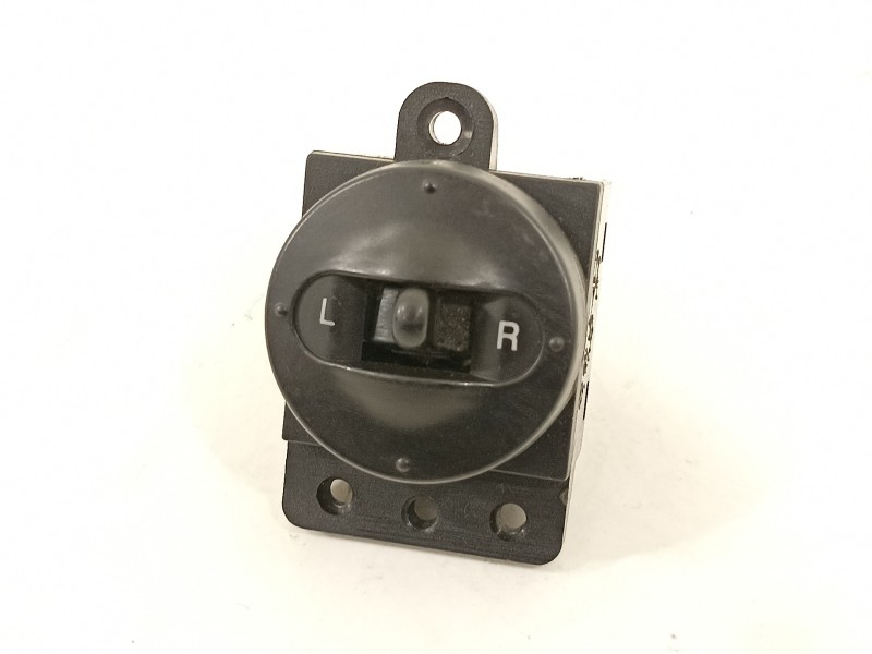 Recambio de mando retrovisor para kia cerato referencia OEM IAM 601W0291  
