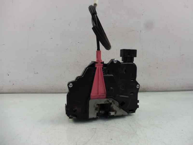 Recambio de cerradura puerta trasera derecha para opel corsa e selective referencia OEM IAM 13431845 0325407955 
