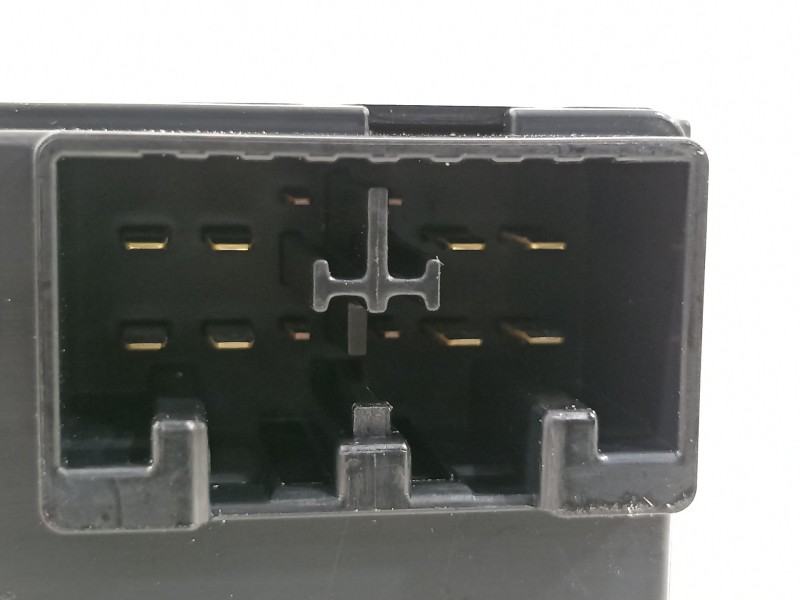 Recambio de caja reles / fusibles para hyundai i30 (pd) essence referencia OEM IAM 91959G3020  