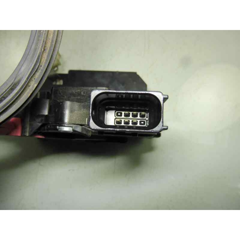 Recambio de cerradura puerta trasera derecha para opel corsa e selective referencia OEM IAM 13431845 0325407955 