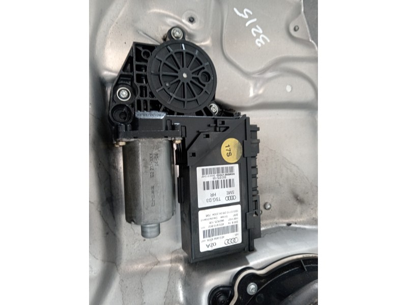 Recambio de elevalunas trasero derecho para audi a8 (4e2) 3.0 tdi quattro referencia OEM IAM 4E0839850 4E0910802 