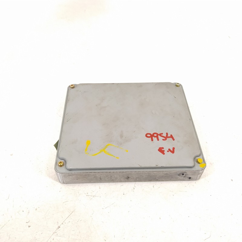 Recambio de centralita motor uce para toyota avensis berlina (t25) 2.0 d4-d executive sedán (4-ptas) referencia OEM IAM 88661056