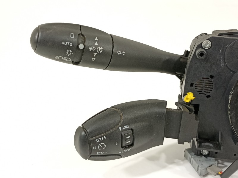 Recambio de mando luces para peugeot 207 xs pack referencia OEM IAM 96630718XT  