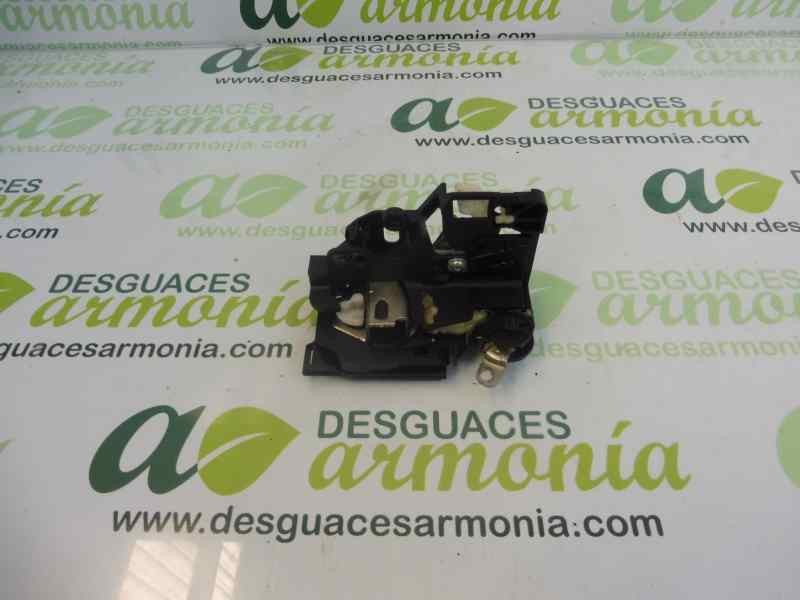 Recambio de cerradura puerta trasera derecha para dacia sandero ambiance referencia OEM IAM   