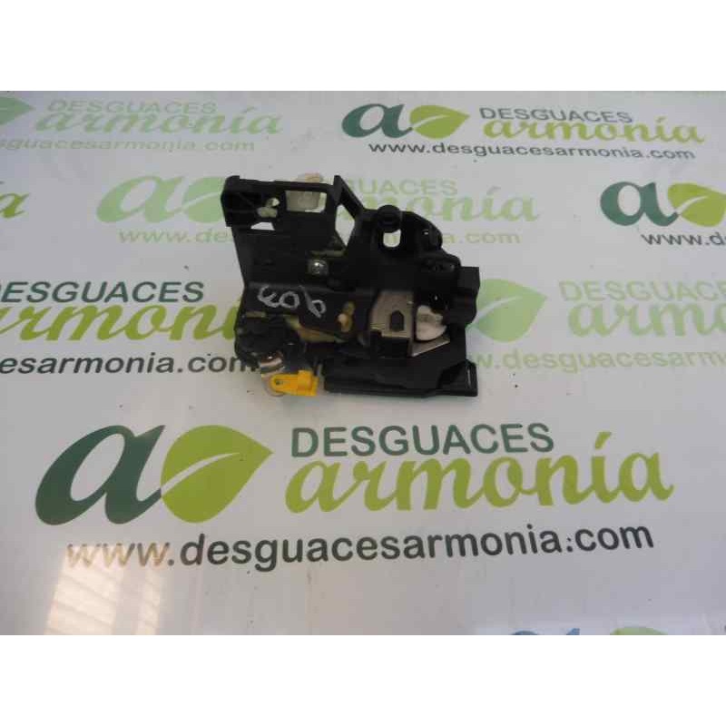 Recambio de cerradura puerta trasera izquierda para dacia sandero ambiance referencia OEM IAM   