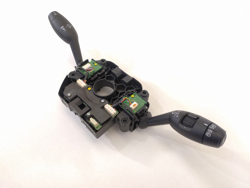 Recambio de mando intermitentes para bmw mini clubmancooper sd sd clubman referencia OEM IAM 6827362  
