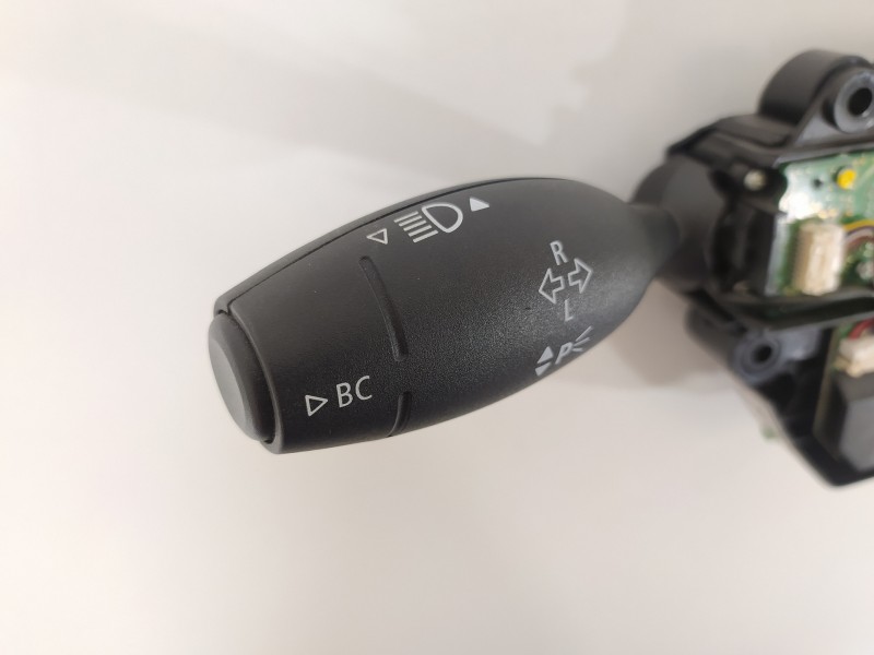 Recambio de mando intermitentes para bmw mini clubmancooper sd sd clubman referencia OEM IAM 6827362  