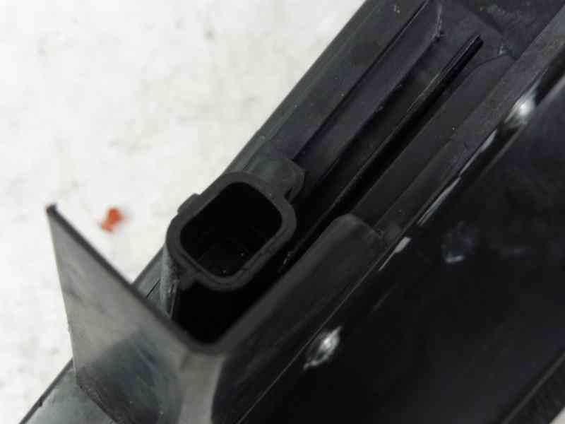 Recambio de cerradura puerta delantera derecha para dacia sandero stepway referencia OEM IAM 805026816RF  