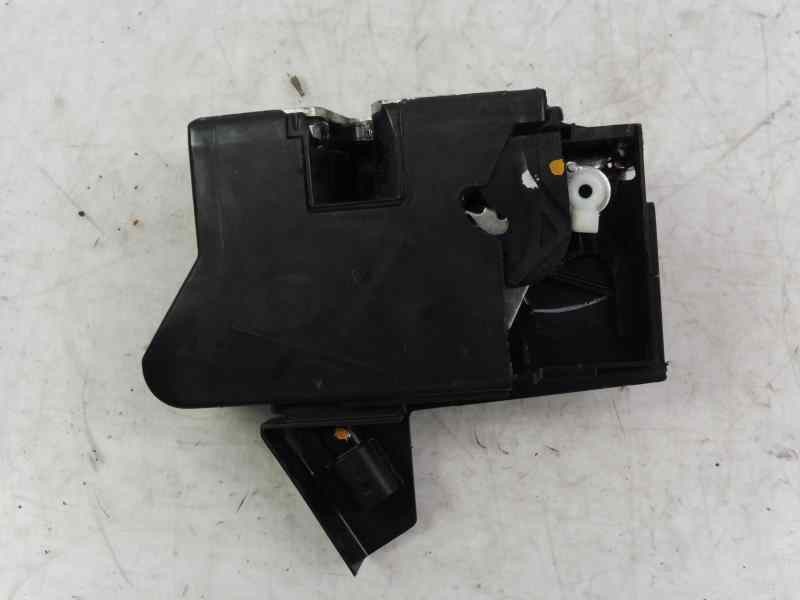 Recambio de cerradura puerta delantera derecha para dacia sandero stepway referencia OEM IAM 805026816RF  