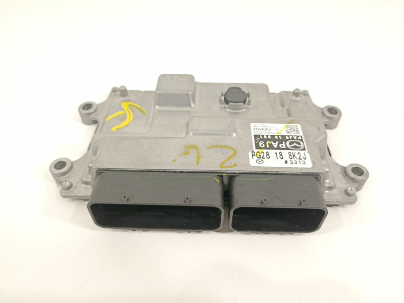 Recambio de centralita motor uce para mazda cx-30 zenith referencia OEM IAM PAJ918881 2798003720 