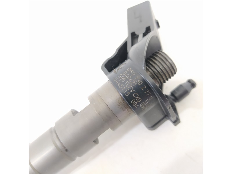 Recambio de inyector para audi a8 (4e2) 3.0 tdi quattro referencia OEM IAM 059130277Q 0445115004 