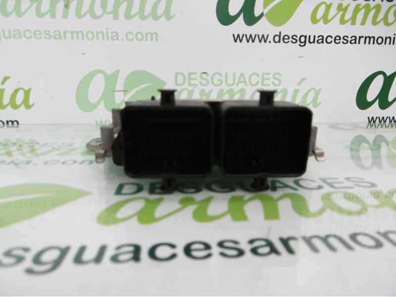 Recambio de centralita motor uce para suzuki swift azg (nz) gl referencia OEM IAM 3391069L00 0261S05712 