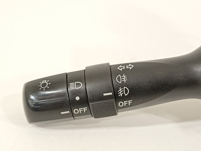 Recambio de mando luces para toyota rav 4 (a3) executive referencia OEM IAM 4210017F220  