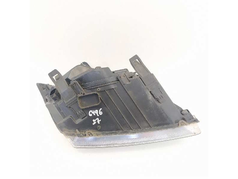 Recambio de faro izquierdo para ford focus berlina (cap) trend referencia OEM IAM 4M5113101AD  