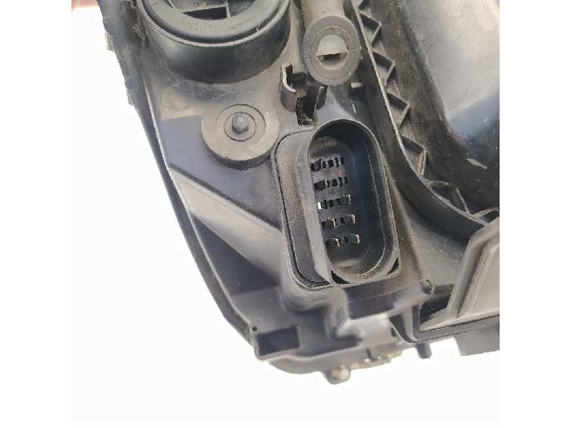 Recambio de faro izquierdo para ford focus berlina (cap) trend referencia OEM IAM 4M5113101AD  