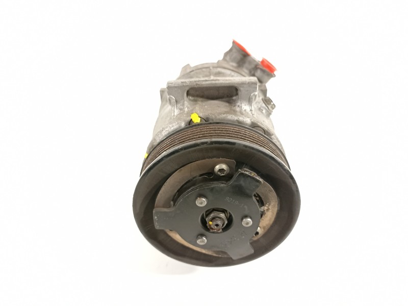 Recambio de compresor aire acondicionado para opel insignia berlina cosmo referencia OEM IAM 13232307  