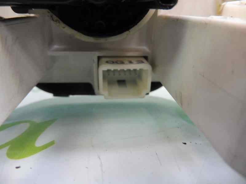 Recambio de mando calefaccion / aire acondicionado para suzuki swift azg (nz) gl referencia OEM IAM 3951068L10  