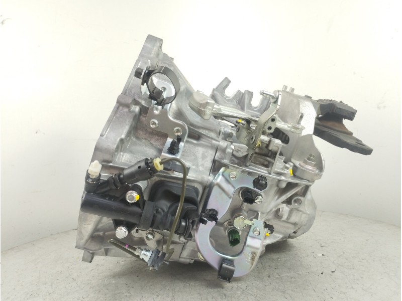 Recambio de caja cambios para mazda cx-30 zenith referencia OEM IAM CAW20 2TH0407625 22D20