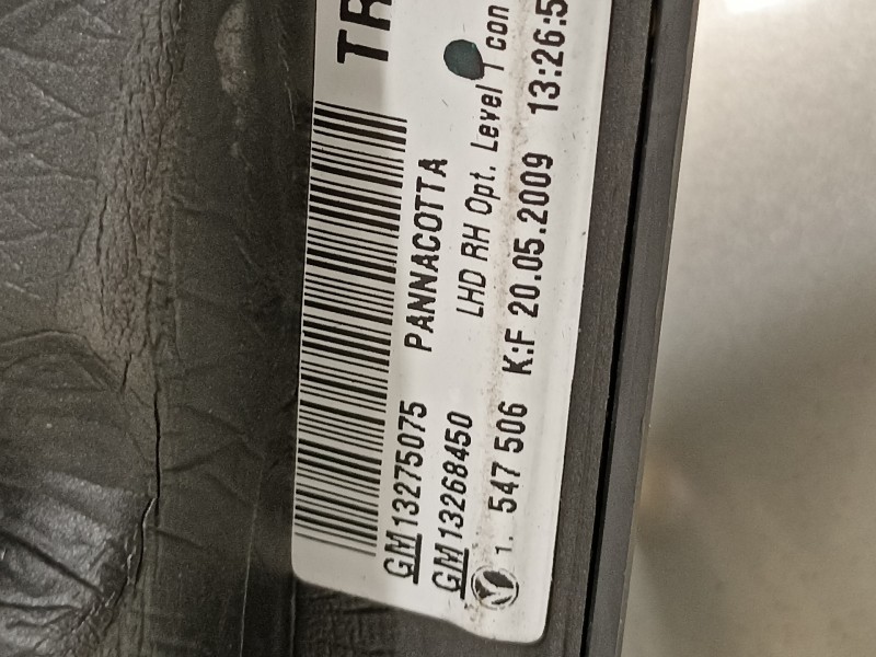 Recambio de retrovisor derecho para opel insignia berlina cosmo referencia OEM IAM 13275075 13268450 