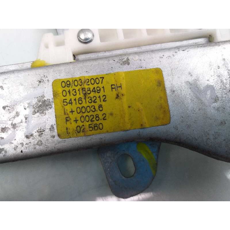 Recambio de elevalunas delantero derecho para opel corsa d 1.3 16v cdti cat (z 13 dth / l4i) referencia OEM IAM 013188491 541613