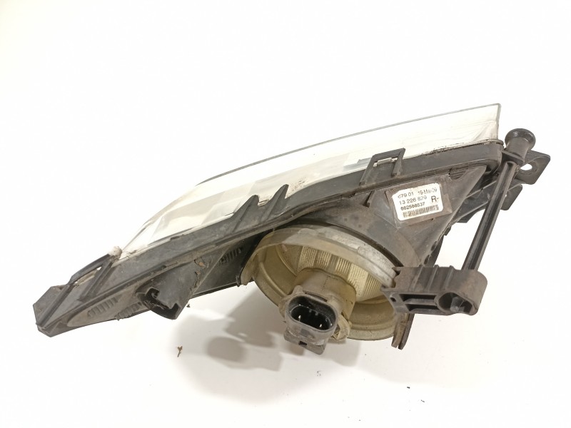 Recambio de faro antiniebla derecho para opel insignia berlina cosmo referencia OEM IAM 13226829 662588537 