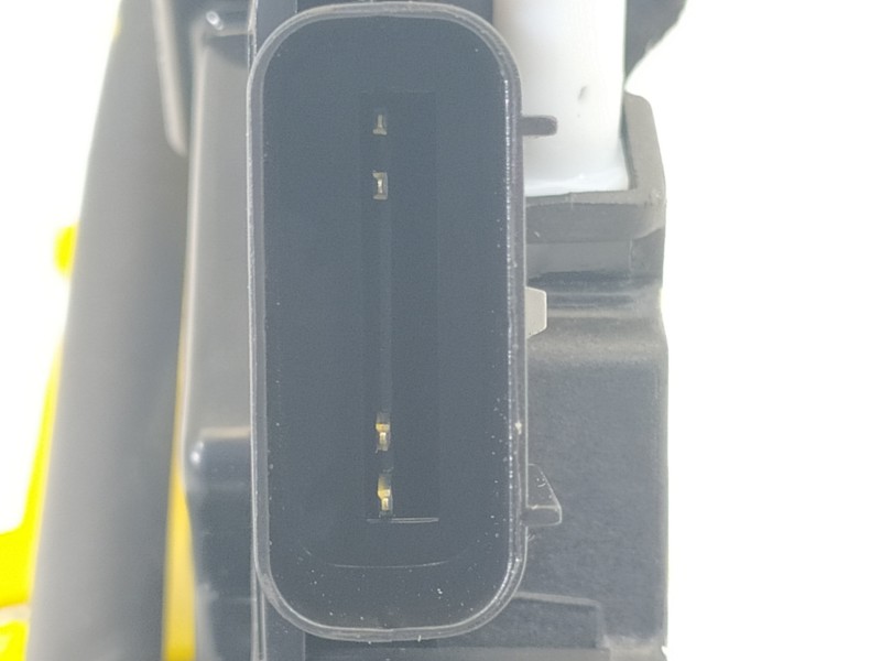 Recambio de cerradura puerta delantera derecha para kia ceed concept referencia OEM IAM 81320A2410  