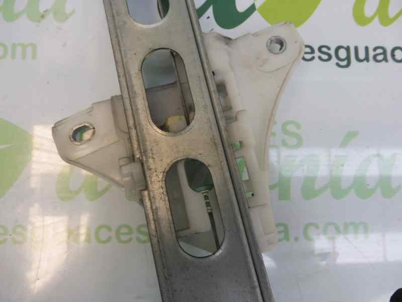 Recambio de elevalunas delantero derecho para suzuki swift azg (nz) gl referencia OEM IAM 8353058J00  