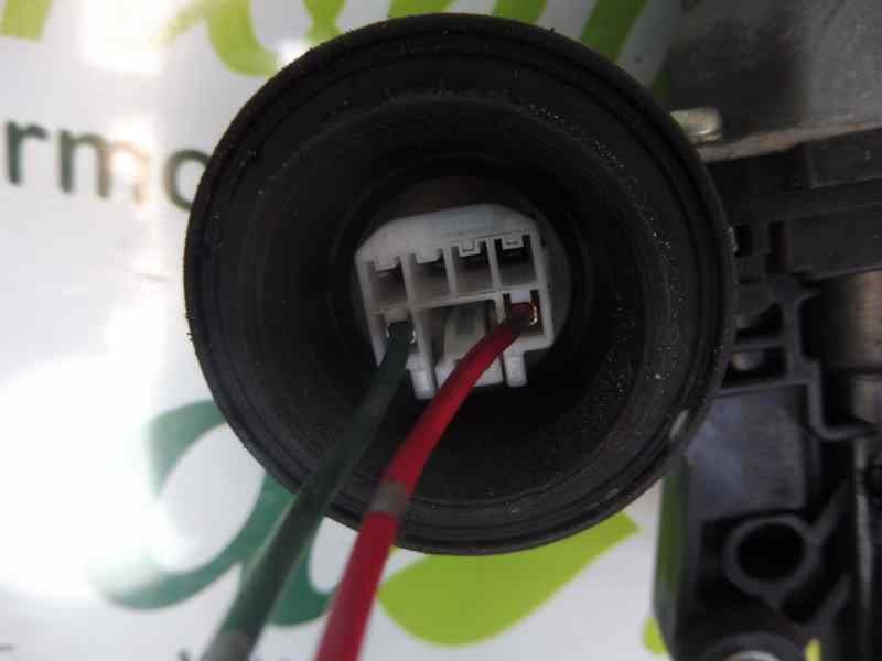 Recambio de elevalunas delantero derecho para suzuki swift azg (nz) gl referencia OEM IAM 8353058J00  