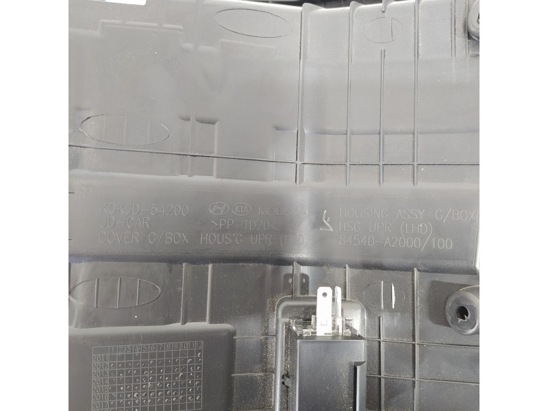 Recambio de guantera para kia ceed concept referencia OEM IAM 84540A2000  