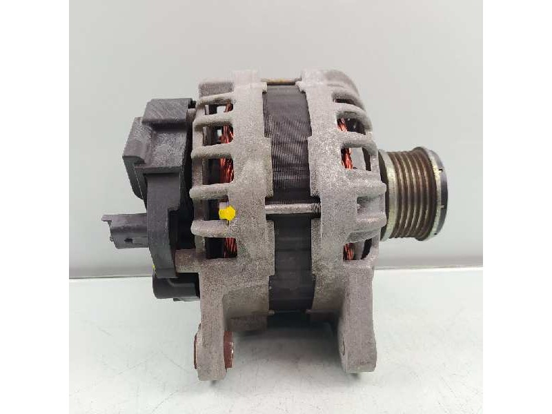 Recambio de alternador para dacia sandero stepway prestige referencia OEM IAM 231002949R  
