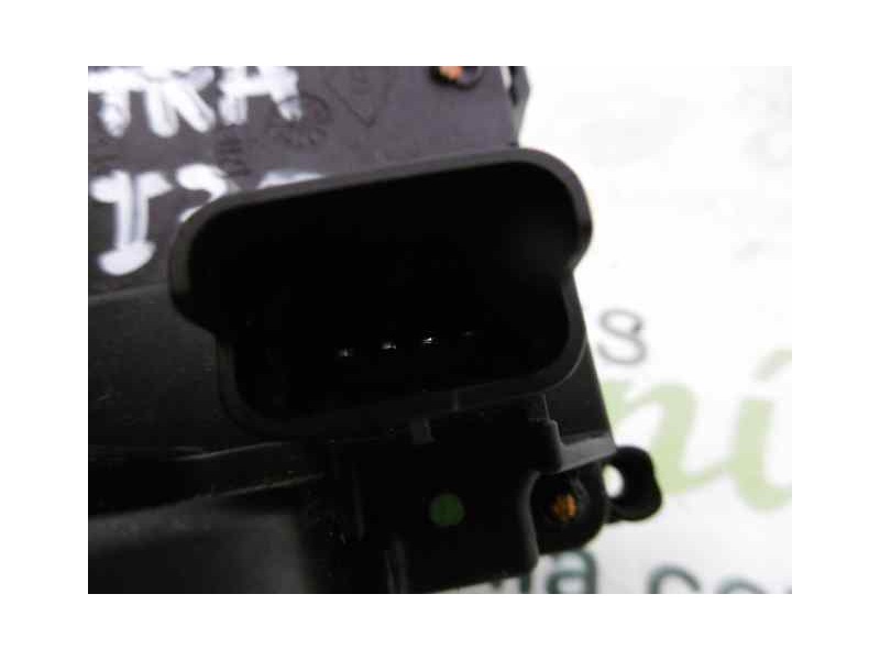 Recambio de cerradura puerta trasera izquierda para renault clio iii emotion referencia OEM IAM 8200300128  