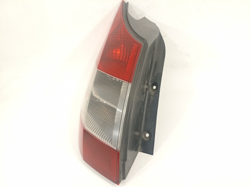 Recambio de piloto trasero izquierdo para renault scenic ii confort expression referencia OEM IAM 8200493374 2SK0086590790 