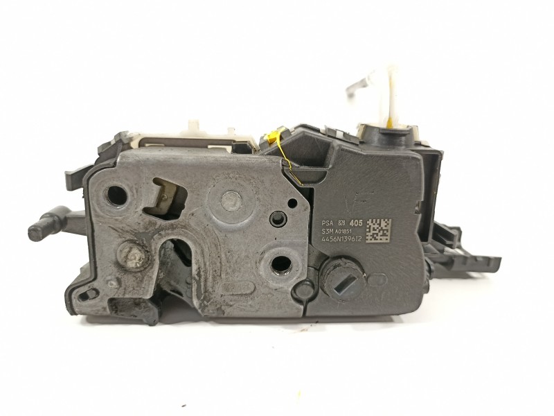 Recambio de cerradura puerta delantera derecha para citroën berlingo station wagon feel referencia OEM IAM 9135EA 828405 