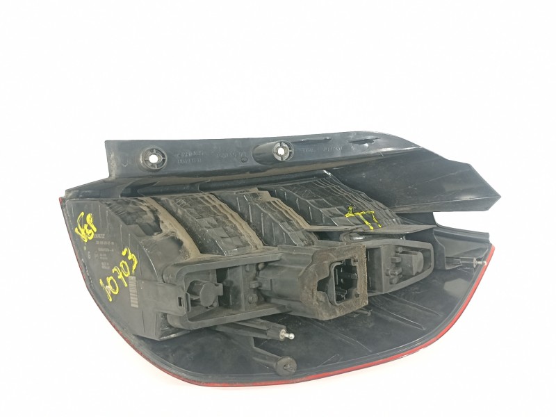 Recambio de piloto trasero izquierdo para renault scenic ii confort expression referencia OEM IAM 8200493374 2SK0086590790 