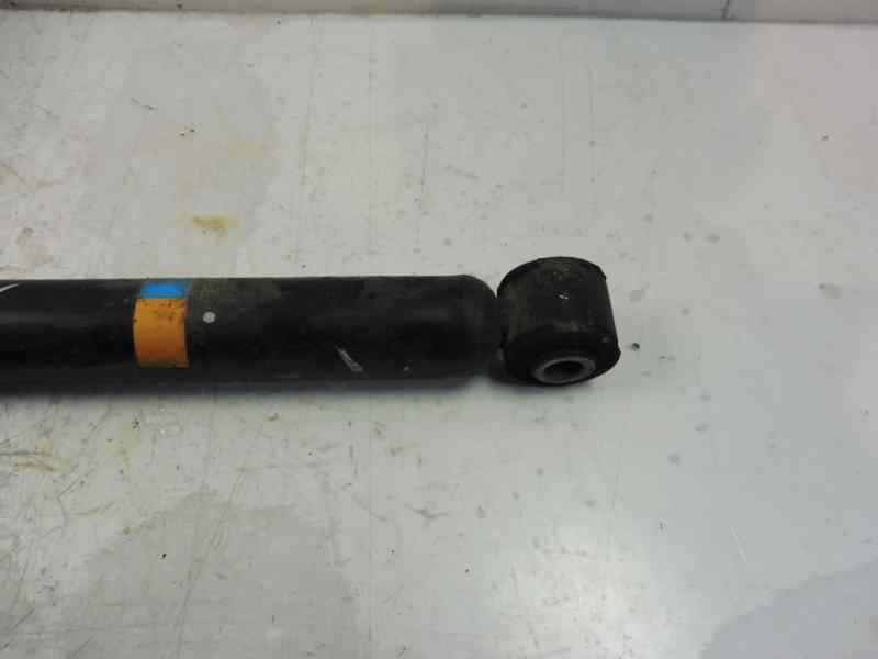 Recambio de amortiguador trasero derecho para dacia sandero stepway prestige referencia OEM IAM 562105691R  