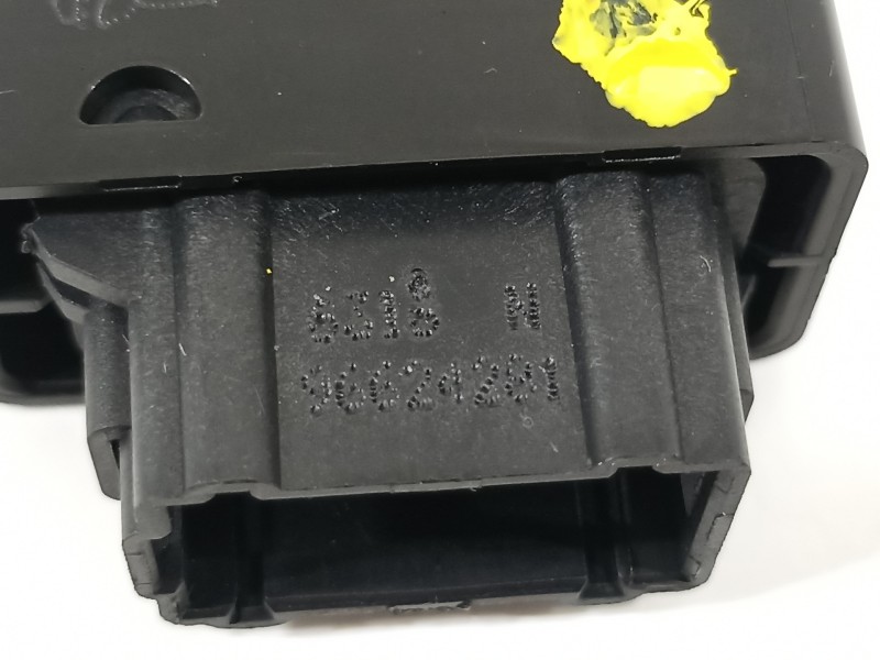 Recambio de mando elevalunas delantero derecho para citroën berlingo station wagon feel referencia OEM IAM 96624281  