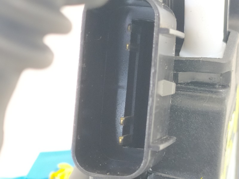 Recambio de cerradura puerta trasera derecha para kia ceed concept referencia OEM IAM 81420A2400  