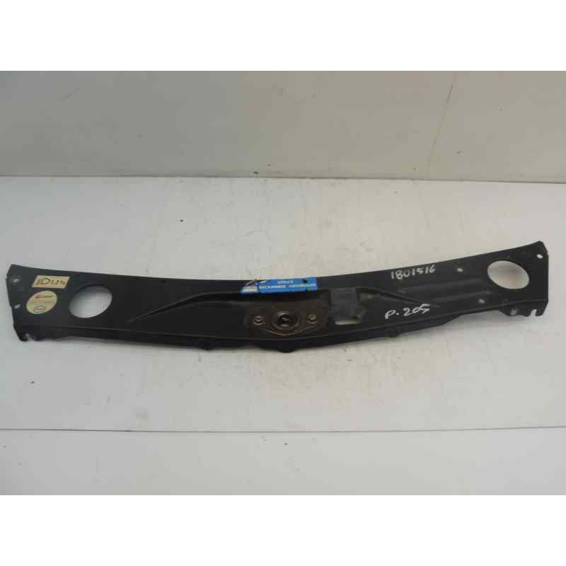 Recambio de travesaño superior para peugeot 205 berlina xad / xad multi referencia OEM IAM   