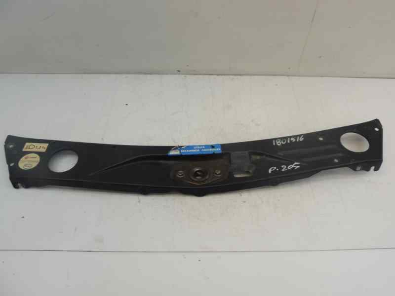 Recambio de travesaño superior para peugeot 205 berlina xad / xad multi referencia OEM IAM   