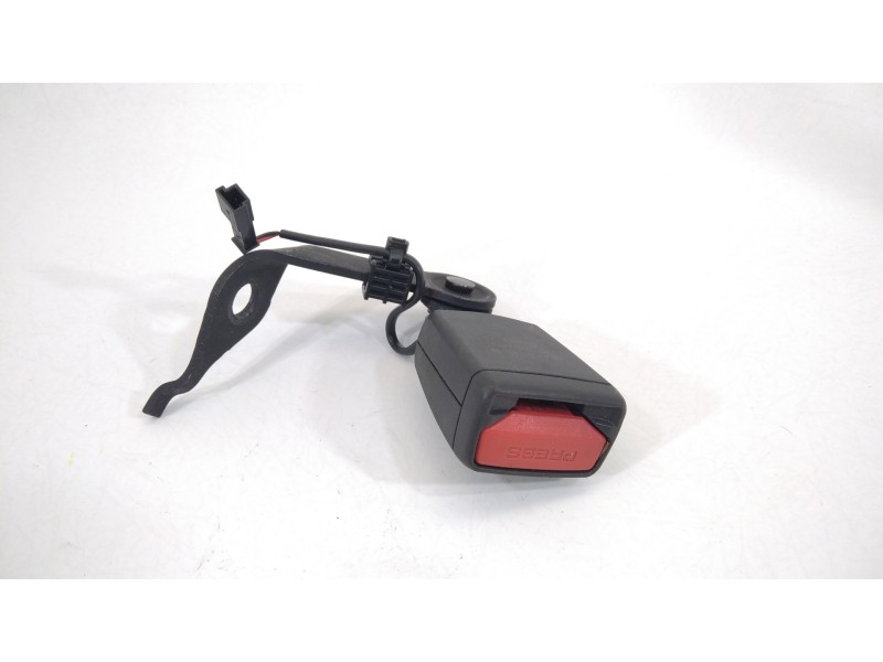 Recambio de cinturon seguridad trasero central para bmw serie 3 berlina (g20) 318d referencia OEM IAM 7442031 635742400 