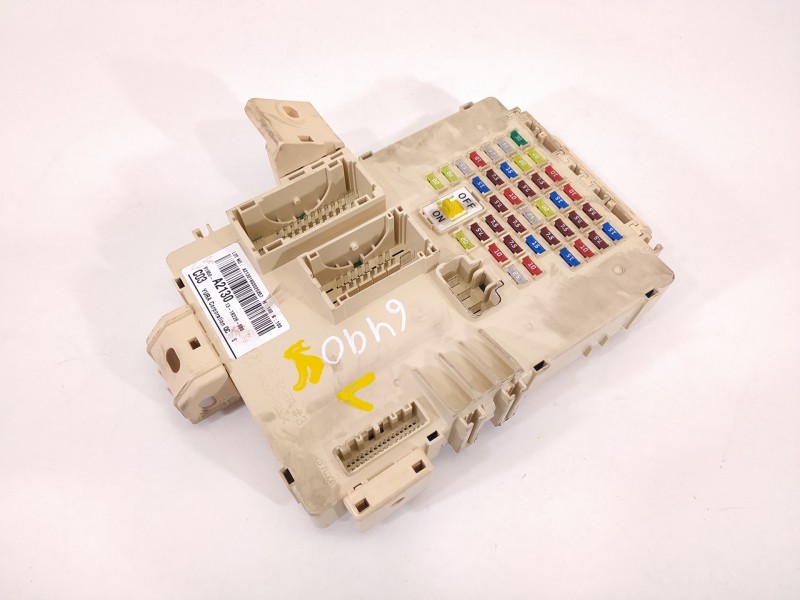 Recambio de caja reles / fusibles para kia ceed concept referencia OEM IAM 91950A2130  