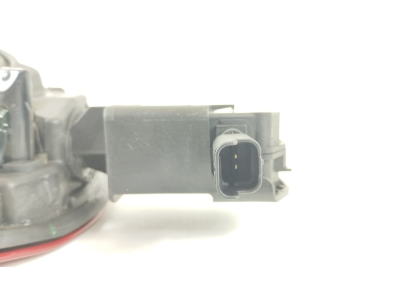 Recambio de tapa exterior combustible para peugeot 308 gt line referencia OEM IAM 9677268980  