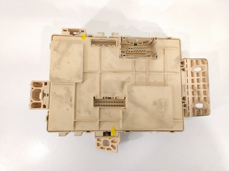 Recambio de caja reles / fusibles para kia ceed concept referencia OEM IAM 91950A2130  