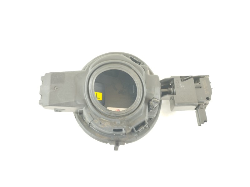 Recambio de tapa exterior combustible para peugeot 308 gt line referencia OEM IAM 9677268980  