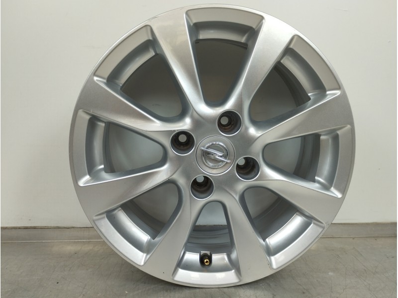 Recambio de llanta para opel corsa f referencia OEM IAM 9332274480  
